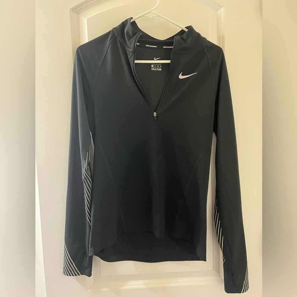 Nike Pullover